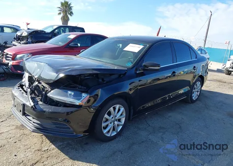 2017 Volkswagen Jetta 1.4T Se z USA, uszkodzony, nr VIN 3VWDB7AJ7HM365583